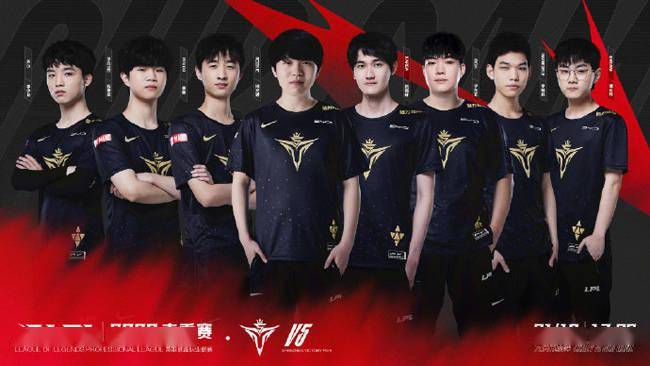 做出战术调 做出战术调