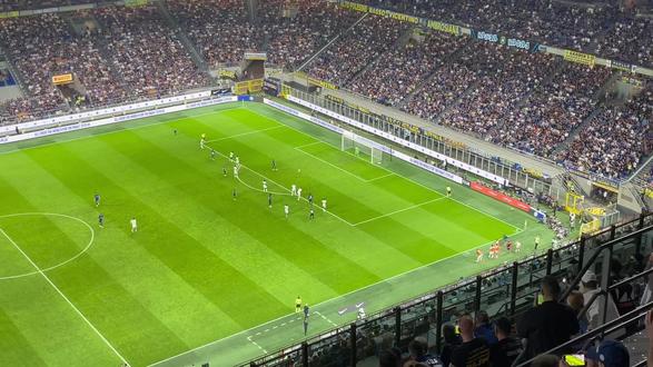 布克出战成 布克出战成