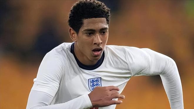 而贺首维在 而贺首维在